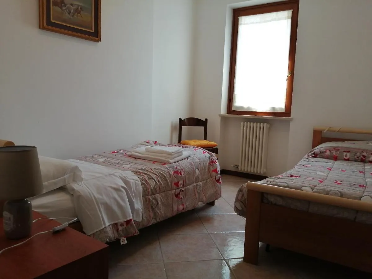 Cadelvolto carrista 7A Appartamento Negrar 0*,  Italia